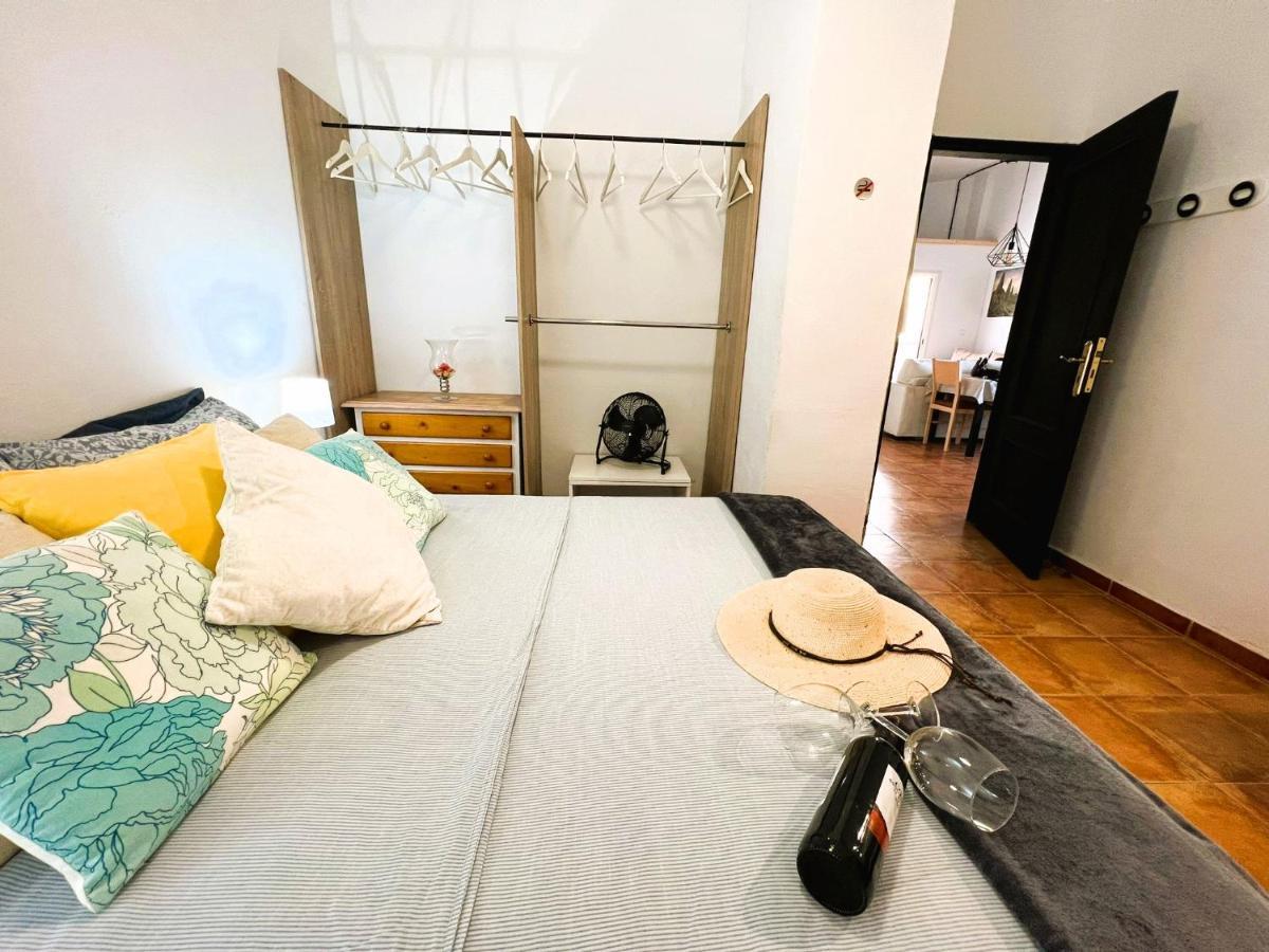 Alcamar Habitacion Privada Con Las Areas De Sala, Cocina Y Bano Que Se Comparten Cerca Al Mar! Alcalá la Real エクステリア 写真