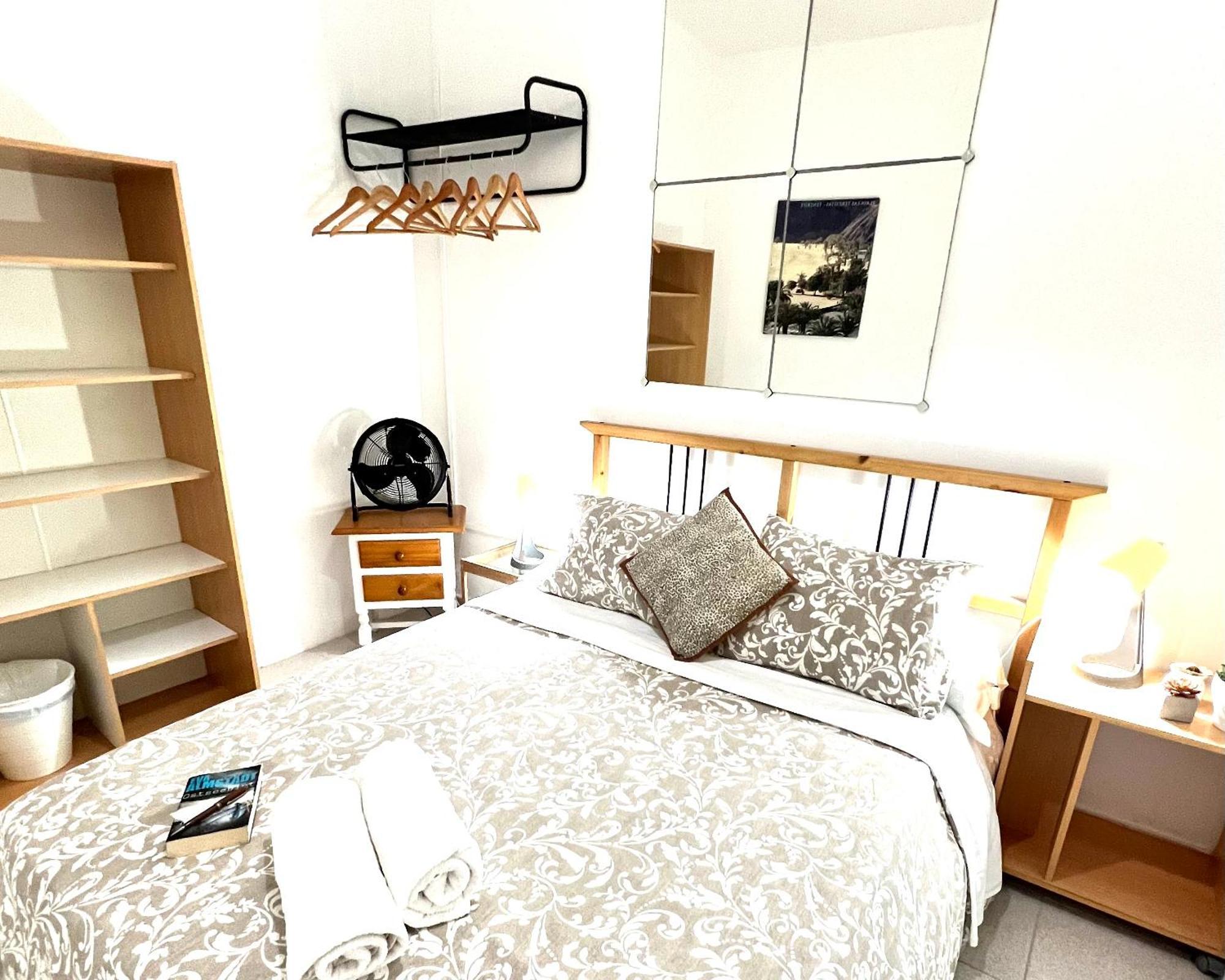 Alcamar Habitacion Privada Con Las Areas De Sala, Cocina Y Bano Que Se Comparten Cerca Al Mar! Alcalá la Real エクステリア 写真